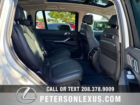 Used 2026 BMW X7 xDrive40i AWD/4WD image 19