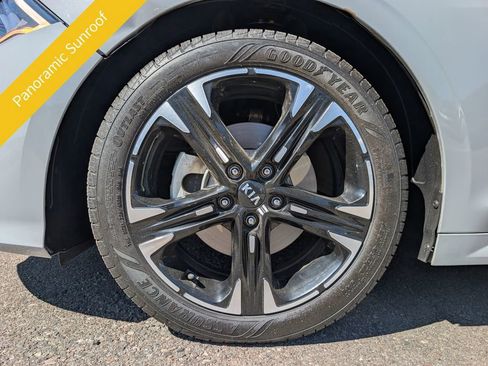 Used 2021 Kia K5 GT-Line w/ GT-Line FWD Premium Package image 13