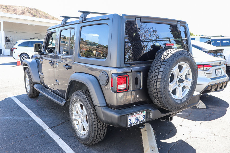 Used 2019 Jeep Wrangler Unlimited Sport S AWD/4WD image 7