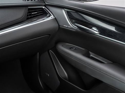 Used 2023 Cadillac XT5 Premium Luxury FWD image 30