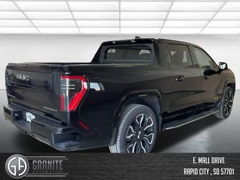 New 2025 GMC Sierra EV Denali image 5