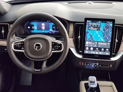 New 2026 Volvo XC90 B5 Plus w/ Protection Package Premier image 27