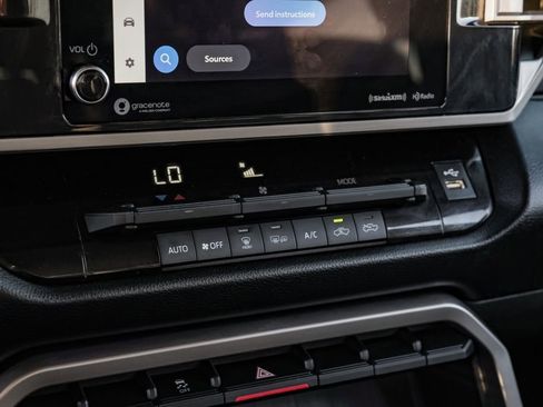 Used 2022 Toyota Tundra SR5 image 27