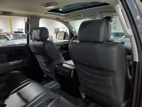 Used 2019 Toyota Sequoia SR5 image 20