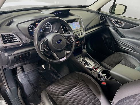 Used 2023 Subaru Forester Premium image 10