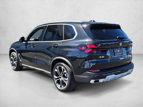 New 2026 BMW X5 xDrive40i w/ Parking Assistance Package AWD/4WD image 9