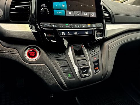 Used 2022 Honda Odyssey EX-L image 19