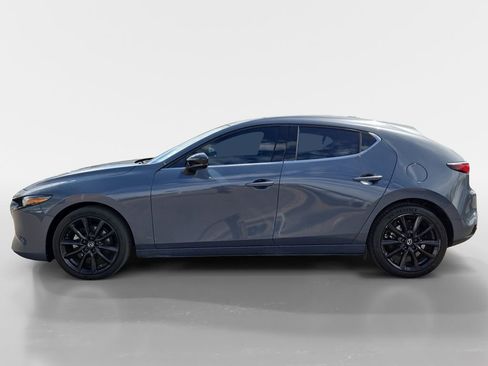 Used 2022 MAZDA MAZDA3 s image 2