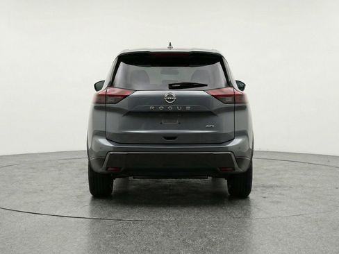 Used 2025 Nissan Rogue SV AWD/4WD image 7