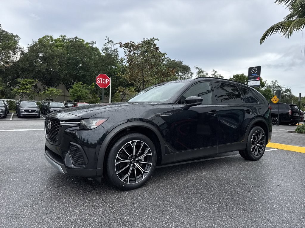 Certified 2025 MAZDA CX-70 Plug-In Hybrid w/ Premium Plus AWD/4WD image 28