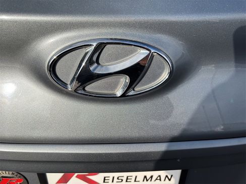 Used 2020 Hyundai Kona SEL Plus image 11