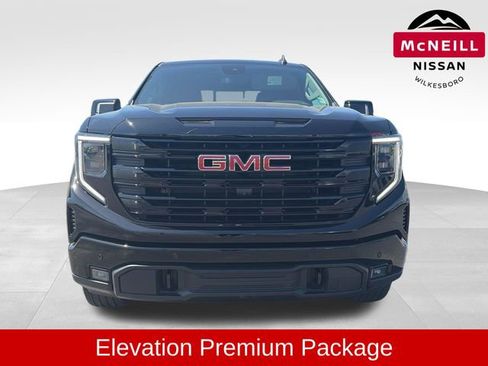 Used 2025 GMC Sierra 1500 Elevation w/ Elevation Premium Package AWD/4WD image 2