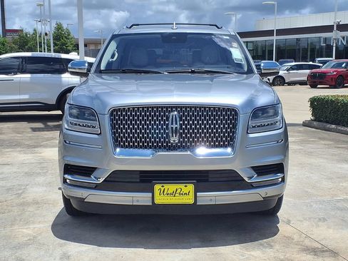 Used 2020 Lincoln Navigator Black Label w/ Cargo Convenience Package AWD/4WD image 6