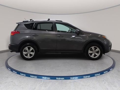 Used 2015 Toyota RAV4 XLE AWD/4WD image 5