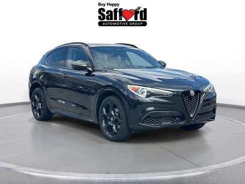 Used 2023 Alfa Romeo Stelvio Estrema AWD/4WD image 10