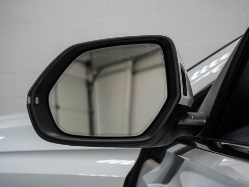 Used 2023 Audi Q8 Premium Plus w/ Premium Plus Package image 16