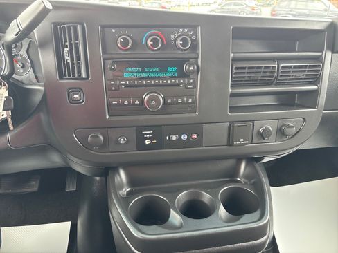 Used 2017 Chevrolet Express 2500 LS image 27