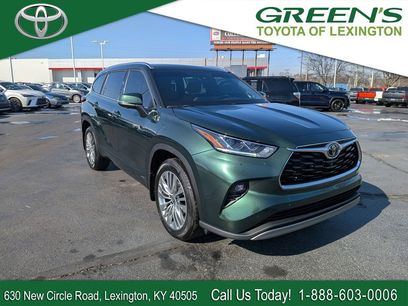 Certified 2025 Toyota Highlander Platinum