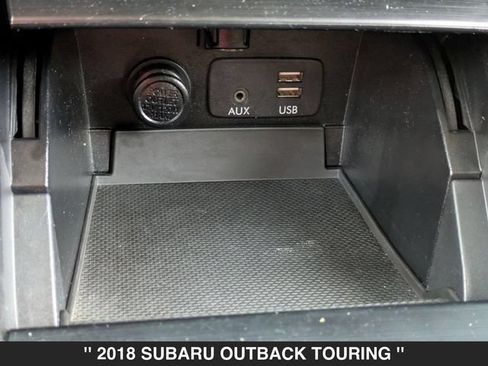 Used 2018 Subaru Outback 2.5i Touring AWD/4WD image 22