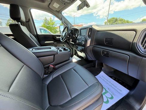 Used 2020 GMC Sierra 2500 2WD Crew Cab w/ Convenience Package image 30