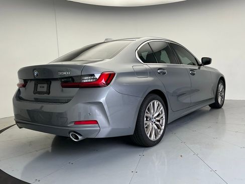 Certified 2024 BMW 330i Sedan w/ Premium Package image 3