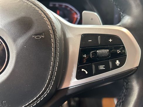 Used 2021 BMW X5 xDrive40i w/ M Sport Package image 23