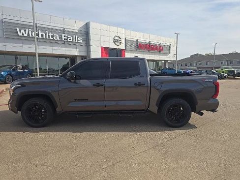 Used 2023 Toyota Tundra SR5 image 2