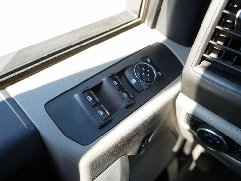 Used 2022 Ford F250 XL w/ Power Equipment Group AWD/4WD image 29