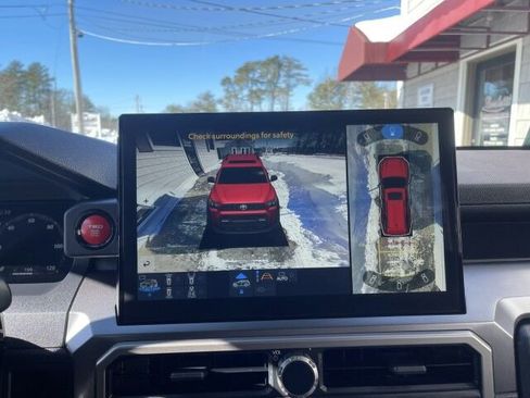 Used 2025 Toyota 4Runner TRD Sport Premium image 31