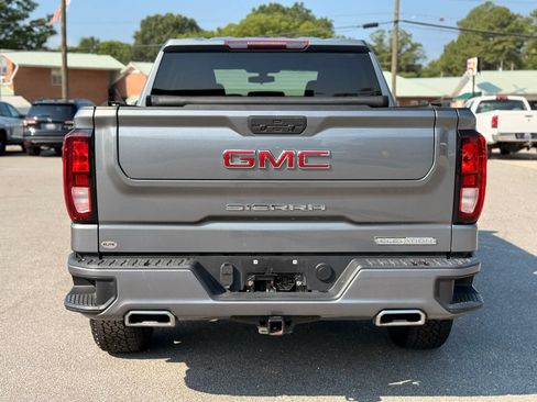 Used 2021 GMC Sierra 1500 Elevation w/ X31 Off-Road Package AWD/4WD image 8