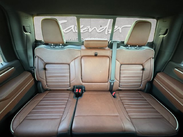 Used 2025 GMC Sierra 2500 Denali Ultimate AWD/4WD image 22