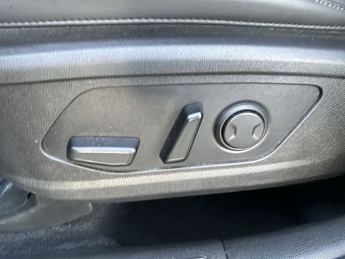 Used 2023 Kia Sorento SX FWD image 14