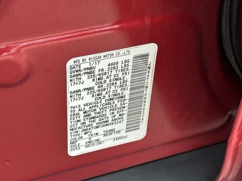Used 2017 Nissan Rogue SV w/ SV Premium Package FWD image 35