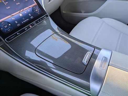 Certified 2024 Mercedes-Benz GLC 300 image 12