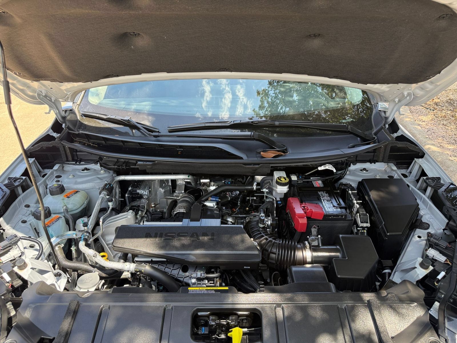 Used 2026 Nissan Rogue SV AWD/4WD image 32