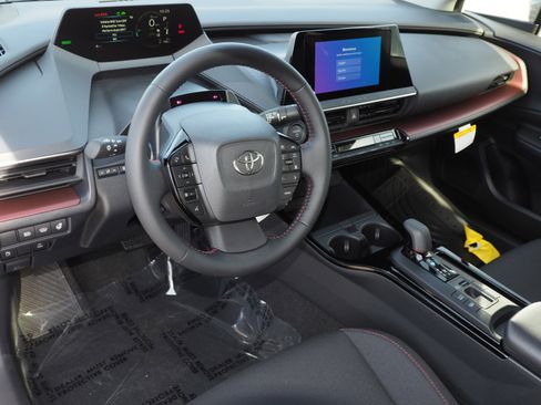 New 2026 Toyota Prius Plug-In Hybrid image 8