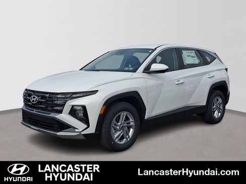 New 2026 Hyundai Tucson SE image 1