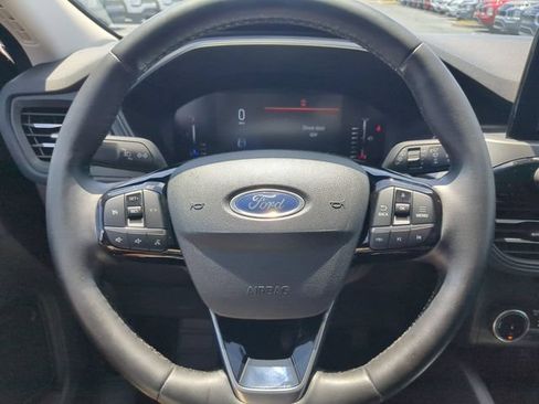 Used 2024 Ford Escape Active AWD/4WD image 32