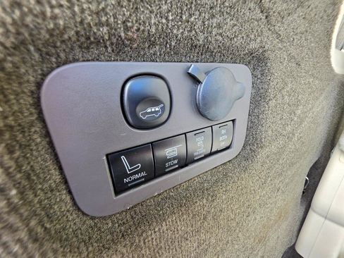 Used 2016 Lincoln MKT AWD w/ Equipment Group 201A image 29
