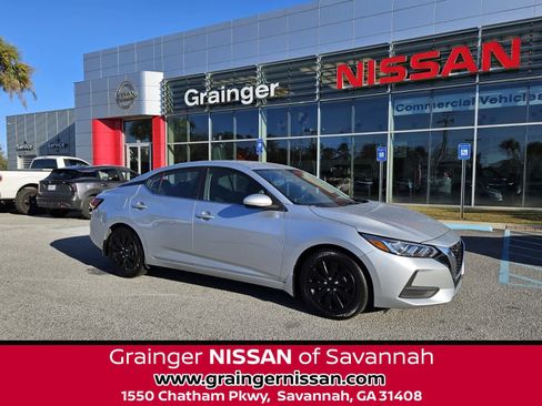 Used 2022 Nissan Sentra S image 1