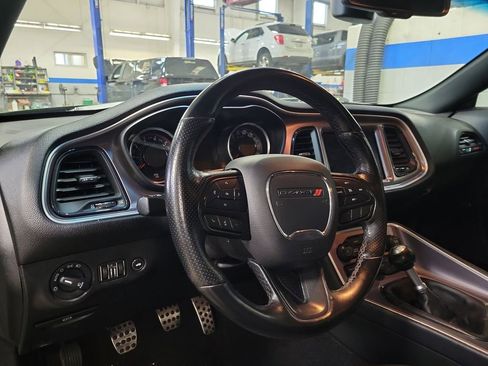 Used 2021 Dodge Challenger R/T Scat Pack image 13