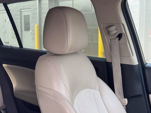 Used 2017 Buick Envision Preferred image 48