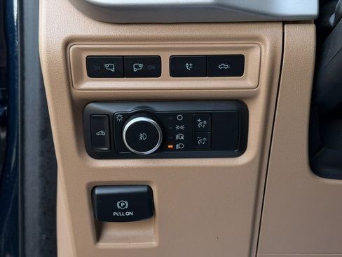 Used 2022 Ford F150 XLT w/ Equipment Group 302A High image 39