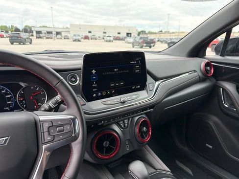 Used 2024 Chevrolet Blazer RS w/ LPO, Floor Liner Package FWD image 15