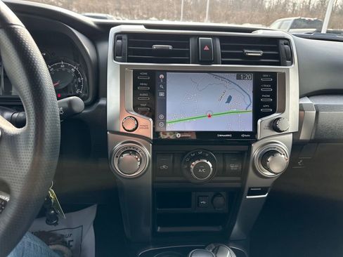 Used 2020 Toyota 4Runner SR5 image 17