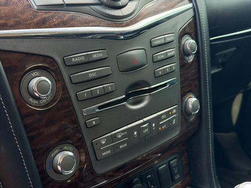 Used 2020 Nissan Armada SL w/ Premium Package AWD/4WD image 14