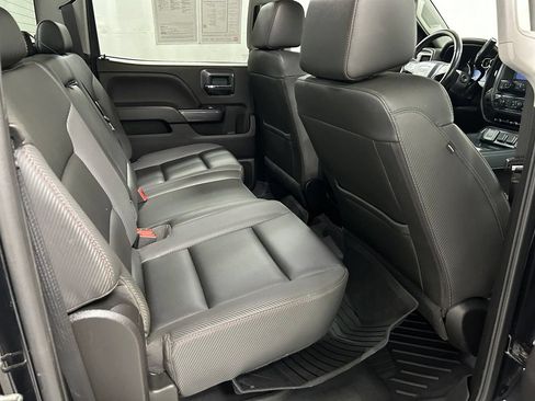 Used 2018 GMC Sierra 2500 SLT w/ All Terrain HD Package AWD/4WD image 13