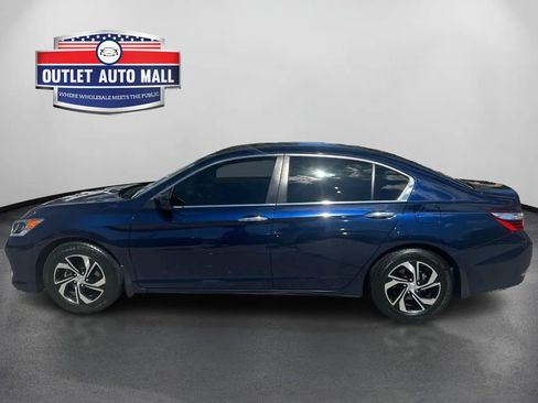 Used 2017 Honda Accord LX image 6