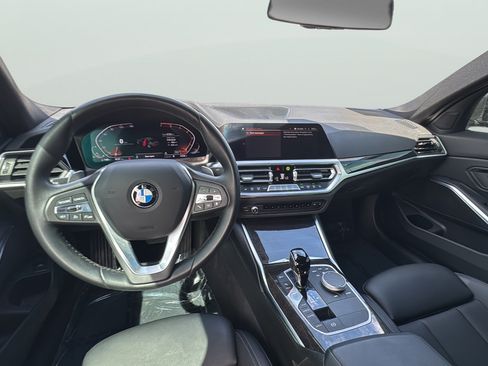 Used 2022 BMW 330i Sedan w/ Convenience Package RWD image 14