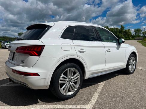 Used 2018 Audi Q5 2.0T Premium Plus w/ Premium Plus Package AWD/4WD image 29